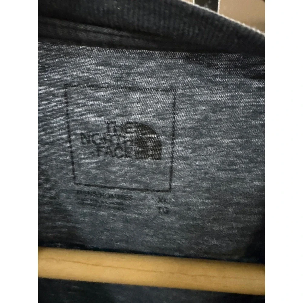 The North Face Mens XL Grey‎ Heather Short Sleeve Graphic Logo T-Shirt Tee
